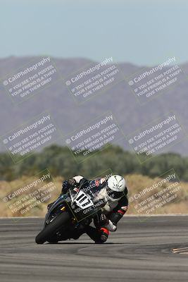 media/Oct-13-2025-Moto Forza (Mon) [[a66d839500]]/2-A Group/Session 3 (Turn 16)/